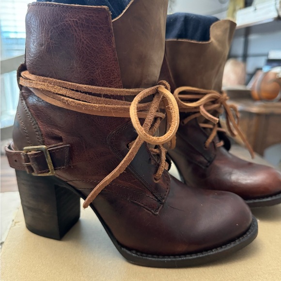 Freebird boots , style Billy size 7 - Picture 5 of 7